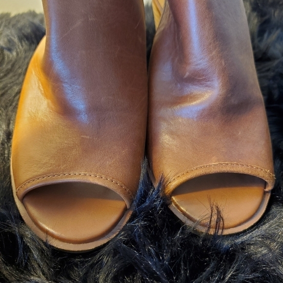 Lucky Brand shoes Block Heel Leather Peep Toe Sling-back Sz 7.5 - Picture 11 of 13